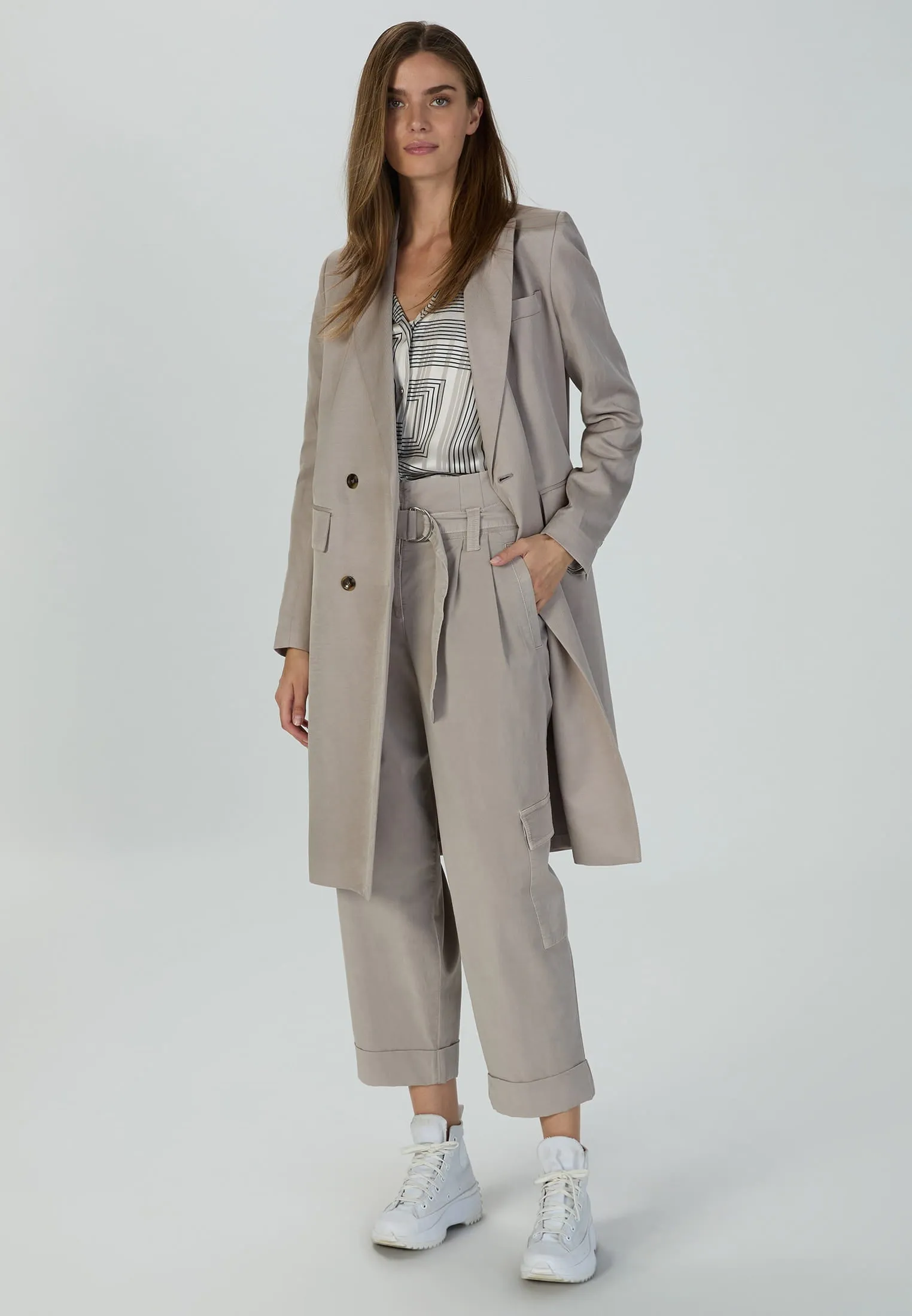 Coat in Linen Blend Twill - Taupe