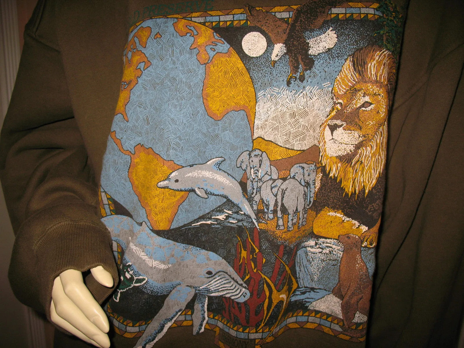 GALT CREW Mens Olive Green Crew Neck Knit Pullover Sweater Wild Animals Wildlife Dolphin Whale Lion Large
