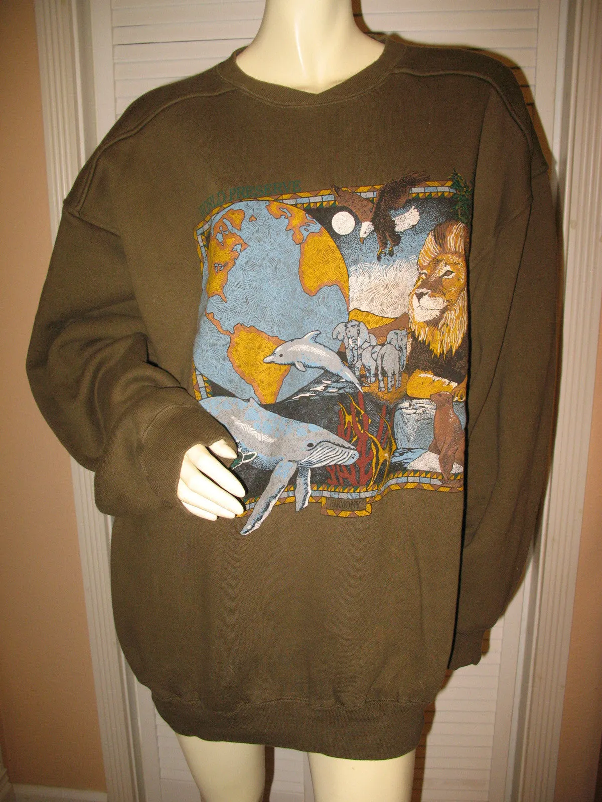 GALT CREW Mens Olive Green Crew Neck Knit Pullover Sweater Wild Animals Wildlife Dolphin Whale Lion Large