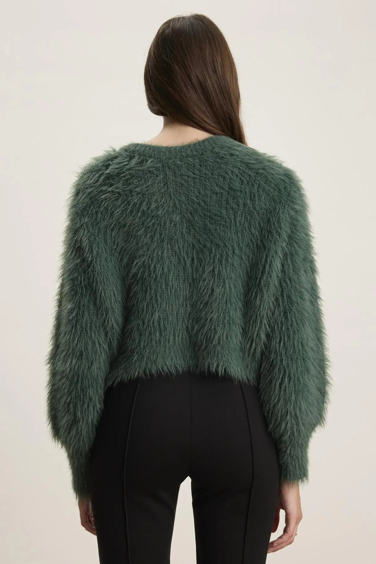 HOLLAND FEATHER YARN CARDIGAN
