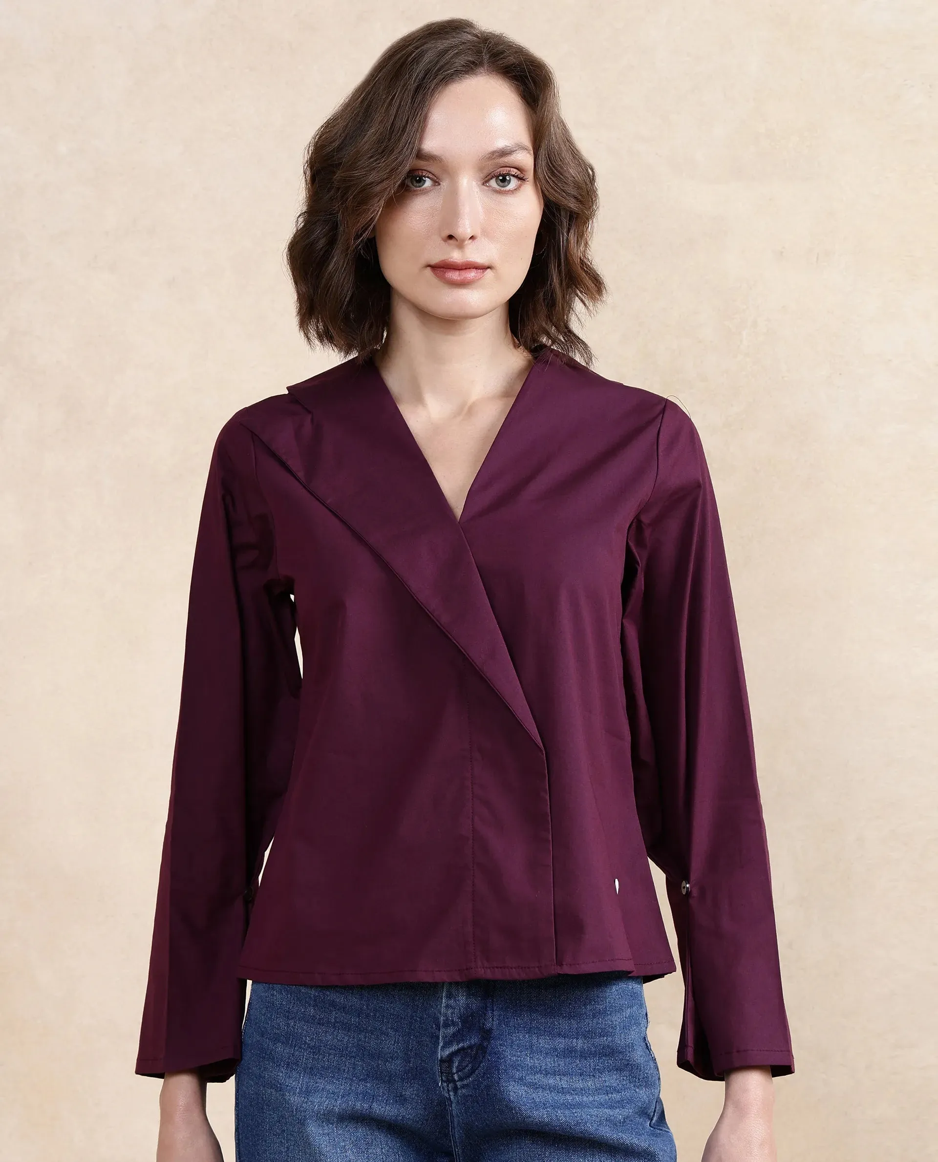 Rareism Women Perdu Purple Bell Sleeves V-Neck Plain Top