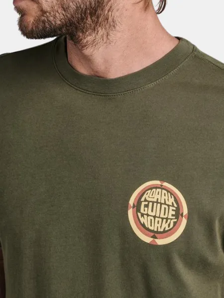 ROARK MEN'S GUIDEWORKS SARDEGNA PREMIUM TEE